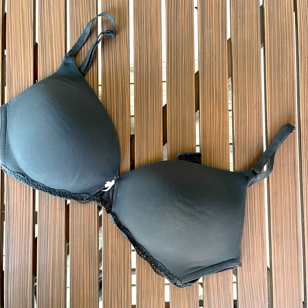 Victoria Secret bra